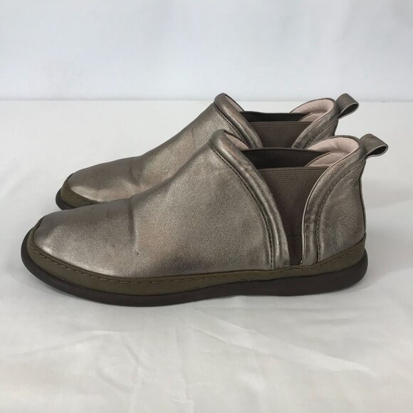 TARYN ROSE ~ WOMENS 7.5 ~ METALLIC GOLD FREDDIE SLIP ON BOOTIE BOOT - Picture 4 of 8